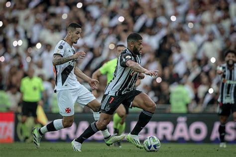 gol no início Galo perde no Maracanã Clube Atlético Mineiro