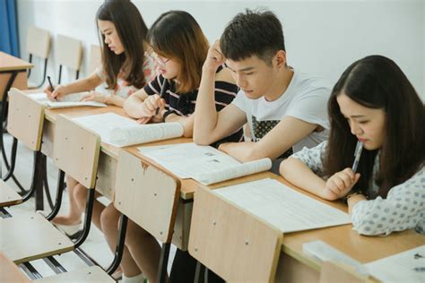 杭州电子科技大学非全日制研究生上课时间怎么安排，需要到学校上课吗？ 在职研究生之家网