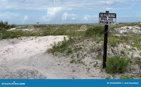 A No Parking Private Property Sign At A Beach In Rosemary Beach