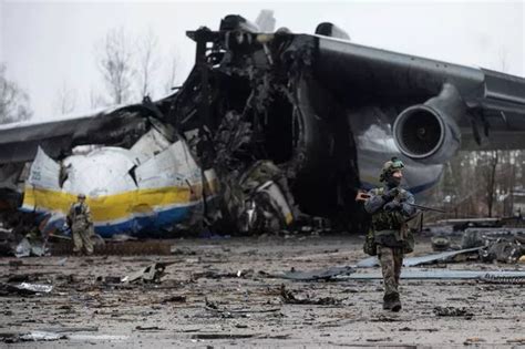 Inside Wreck Of World S Largest Plane Destroyed In Ukraine Daily Star