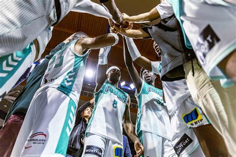 Basket Pro B contre Angers lElan Béarnais lance le combat final