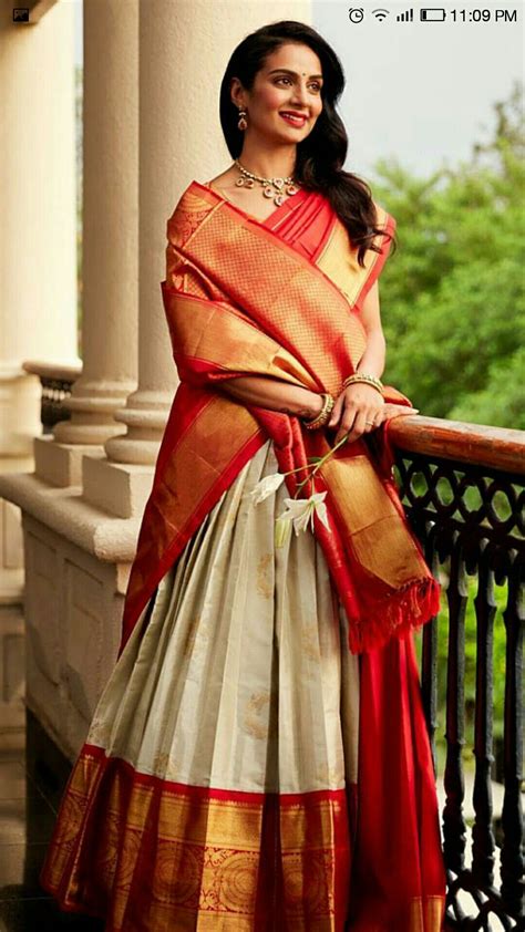 Pin By Swa Roopa On Pattu Half Sarees Lehenga Style Saree South Indian Bride Saree Elegant Saree