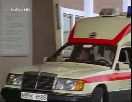 IMCDb Org 1990 Mercedes Benz Krankenwagen Binz Ambulance 2001 VF124