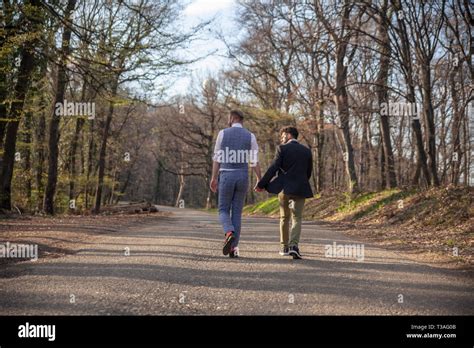 Gay men Banque de photographies et dimages à haute résolution Alamy