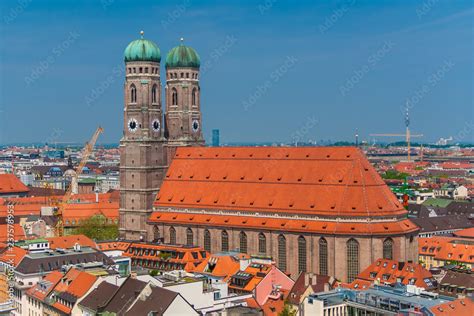 Picturesque cityscape view with the famous Munich Cathedral, also ...