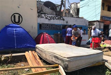 Jesús María familias afectadas por incendio permanecen en carpas en Av