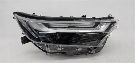 Toyota Rav4 2022 Lampa Przód Niska cena na Allegro pl