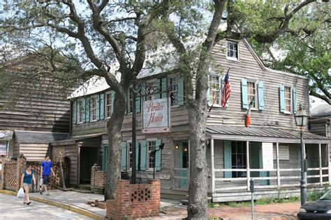 The Pirates House Savannah Georgia Real Haunted Place