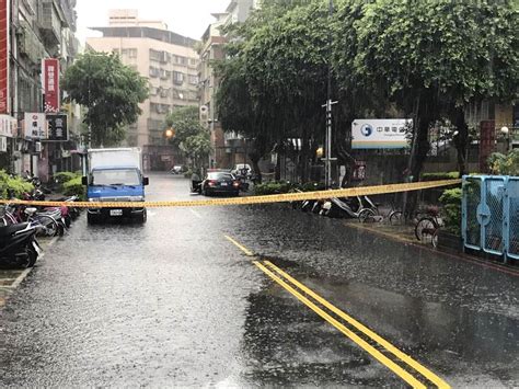 午後大雷雨 新北永和國光路水淹過膝！ 生活 中時