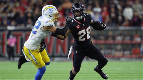 Texans Joe Mixon Celebrates Team Effort After Winning Nvp Vs Chargers