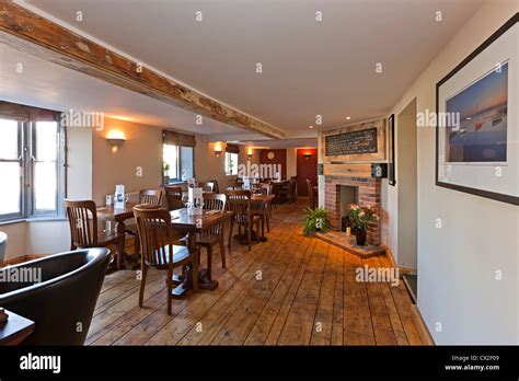 Country Pub Interior Hi Res Stock Photography And Images Alamy