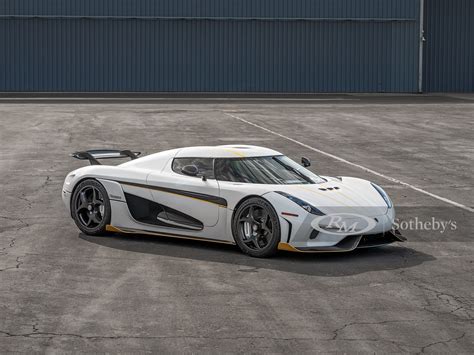 Koenigsegg Regera White