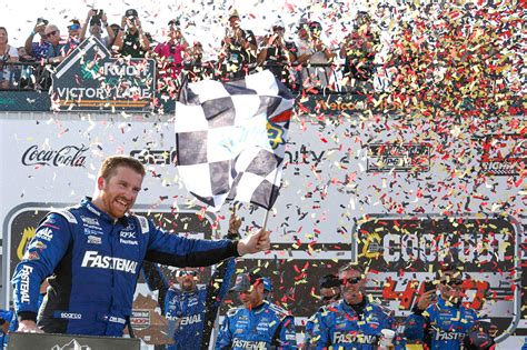 Chris Buescher Bubba Wallace Take Big Steps As Nascar Playoff Picture