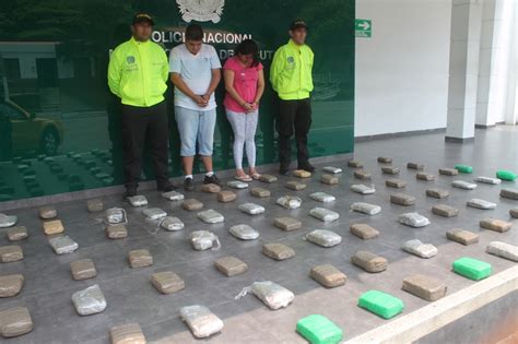 En Un Taxi Eran Transportados Aproximadamente 49 Kilogramos De Marihuana Tipo Cripy