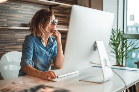 Transcribe Recordings Online (The Essential 2024 Guide)