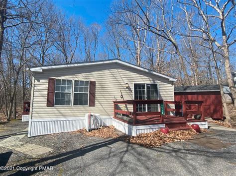 East Stroudsburg 3br 2ba Well Maintained Mobile Home For Sale In East