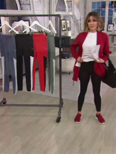 Qvc Host Amy Looking Good In Leggings 46 Youtube