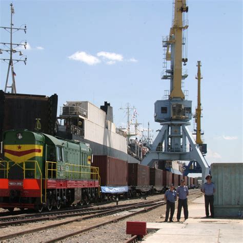 Russia Could Use Iran as Part of North-South Corridor to Export Grain