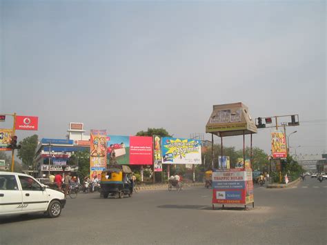 File:30 Mar 2008 BMC Chowk Jalandhar replaced with Traffic Lights by ...