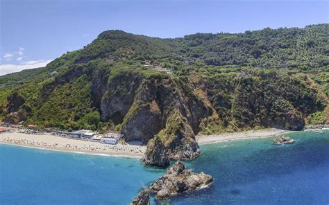 Holidays In Calabria Tonnara Di Palmi Beach Italia It