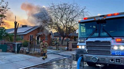 Kern County Firefighters Quickly Extinguish Vacant Lamont Home