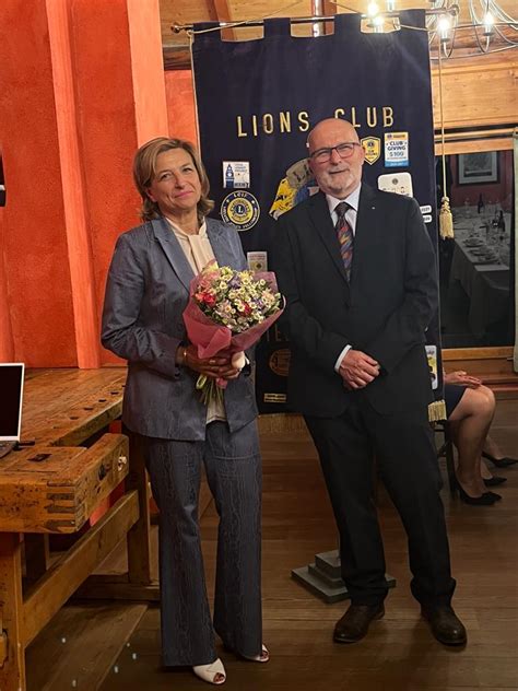 Gisella Galat La Nuova Presidente Del Lions Club Feltre Castello Di