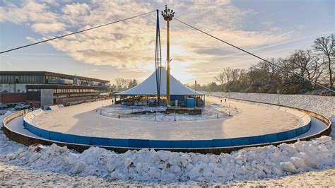 Grefrath So ist das Eisstadion über Karneval bis März geöffnet