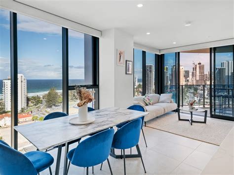 150428 30 Second Avenue Broadbeach Qld 4218 Property Details