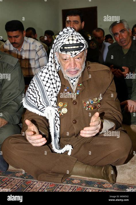 Yasser Arafat Hi Res Stock Photography And Images Alamy