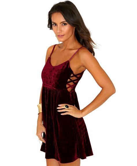 Lyst Missguided Augusta Velvet Strappy Side Skater Dress In Burgundy