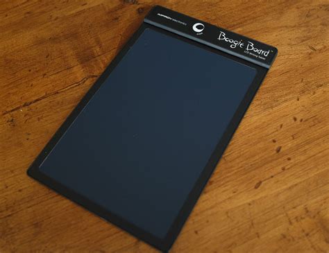 Gadget Review - Replace Paper with a Boogie Board! - Zinc Moon