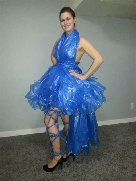 Garbage bag gown, 6 piece, 105 bags | Fashion, Gowns, Prom dresses