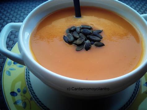 Cardamomoycilantro Crema De Calabaza De La Reina