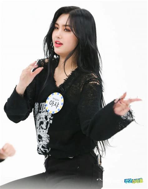 200301 Weekly Idol Naver Update Everglow Aisha Kpopping