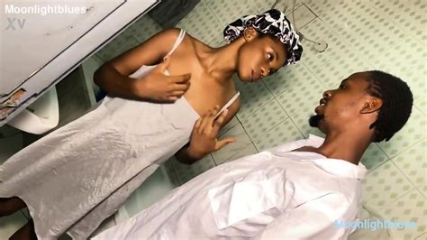 Xvideos Une Femme Seule Et Excitee Apprecie Le Plombier D Une Maniere Speciale Apres Avoir