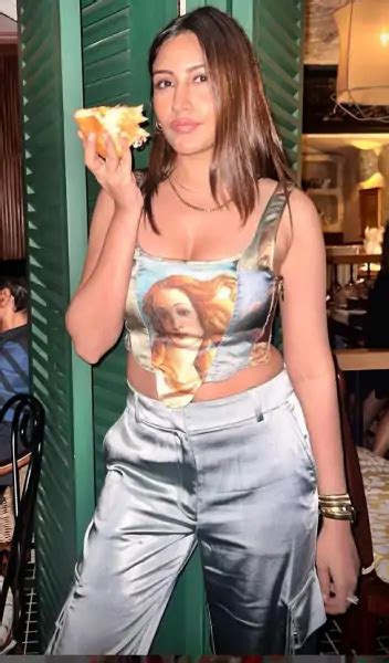 Surbhi Chandna Top Hot Pics And Photo