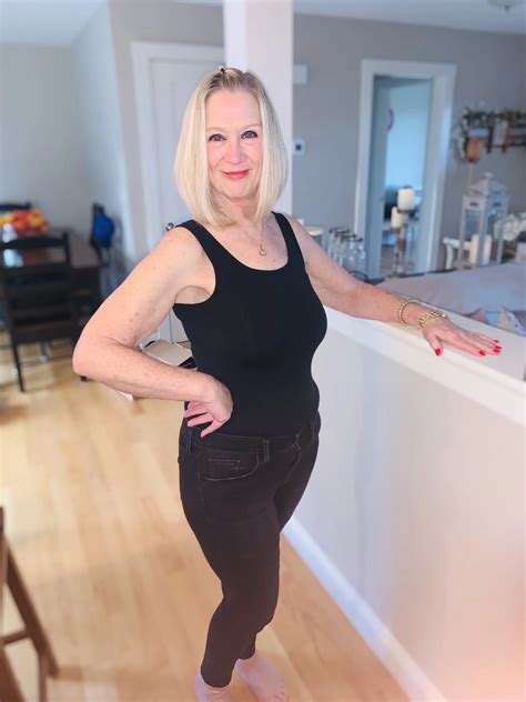 MY VERY FIRST PORN SHOOT 9 Pics XHamster