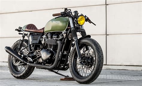 Triumph Thruxton Lady Speed Cafe Racer Macco Motors CafeRaceros