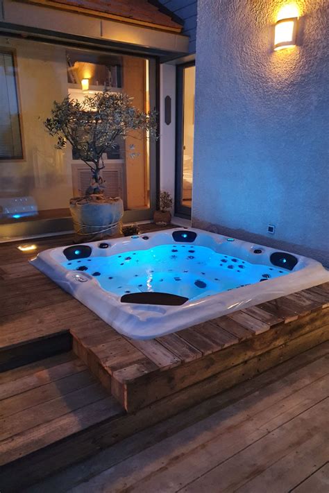 Jacuzzi Wellness Spa Annecy Aménagement Terrasse Extérieur Spa