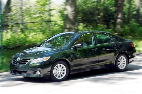 Toyota Camry Dark Green