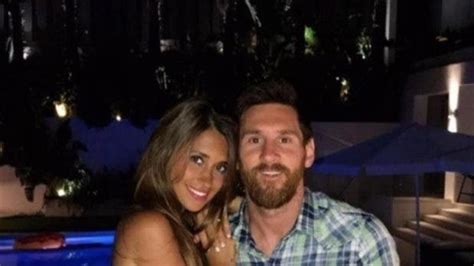 Disparan Contra El Negocio De La Familia De Esposa De Messi