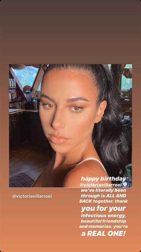 Kylie Jenner Celebrates Ex Assistant Victoria Villarroel S 28th Birthday You Re A Real One