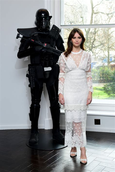 Felicity Jones - Rogue One: A Star Wars Story Photocall in London • CelebMafia