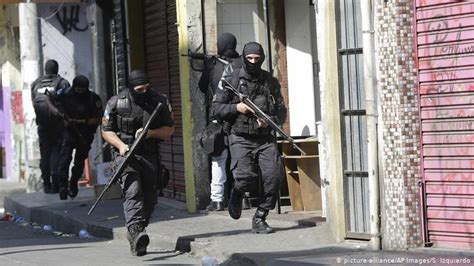 Pol Cia Do Estado Do Rio De Janeiro Nunca Matou Tanto Vermelho