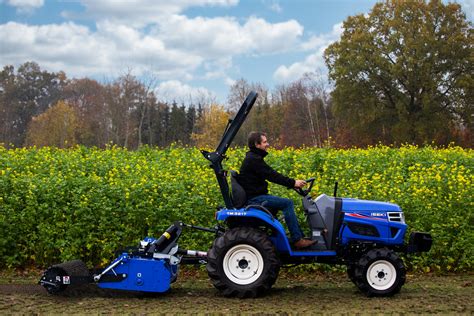 ISEKI TM 32 Kleintraktor für das Mehr an Möglichkeiten