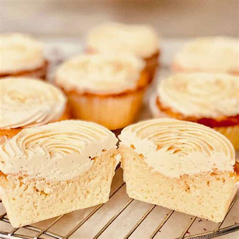 Light Vanilla Cream Cheese Cupcakes With Hint Of Lemon