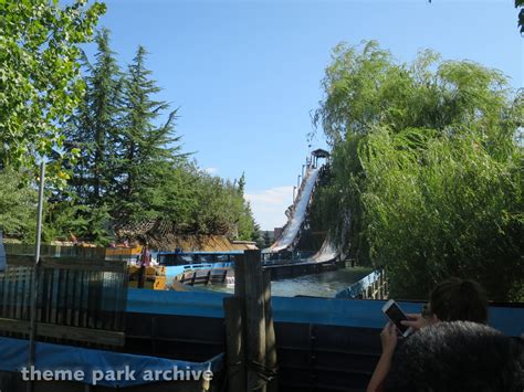 Adventure Falls At Adventureland Ny Theme Park Archive