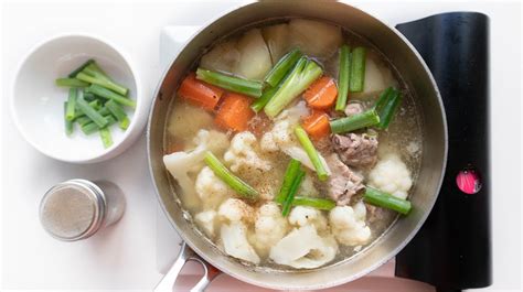 Vietnamese Pork Spare Rib Soup With Potatoes Carrots And Cauliflower Project Isabella