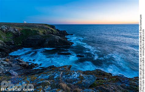 Photo Pointe de Pen Men au crépuscule Réserve naturelle François Le