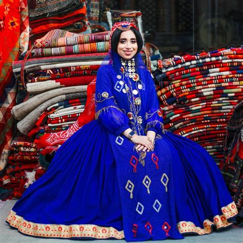 Traditional clothing of Iran - division 2 + photo of dress